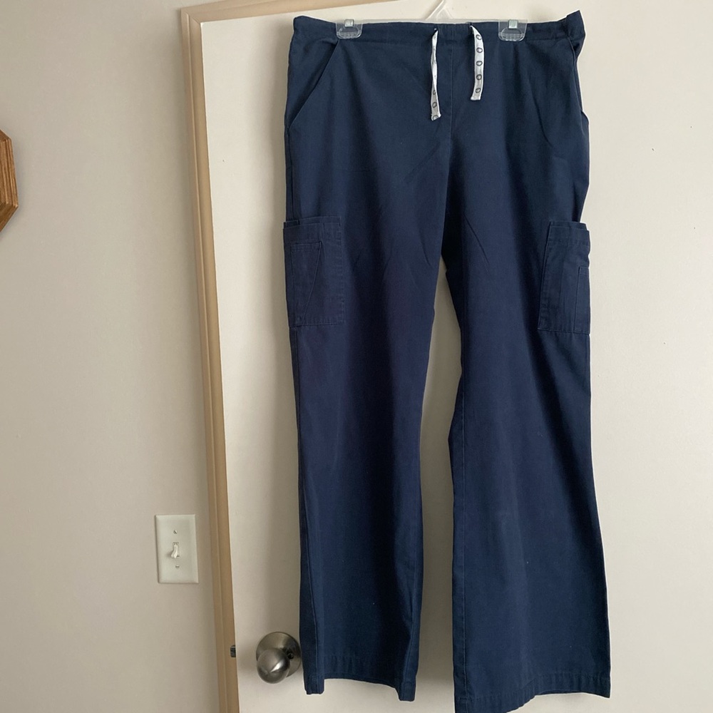 Pro Health Scrub Pants with Relaxed Fit